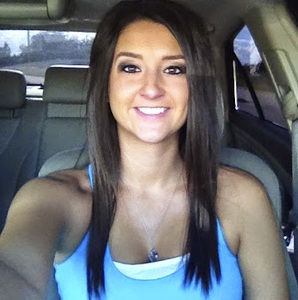 Meet your Posher, Candice